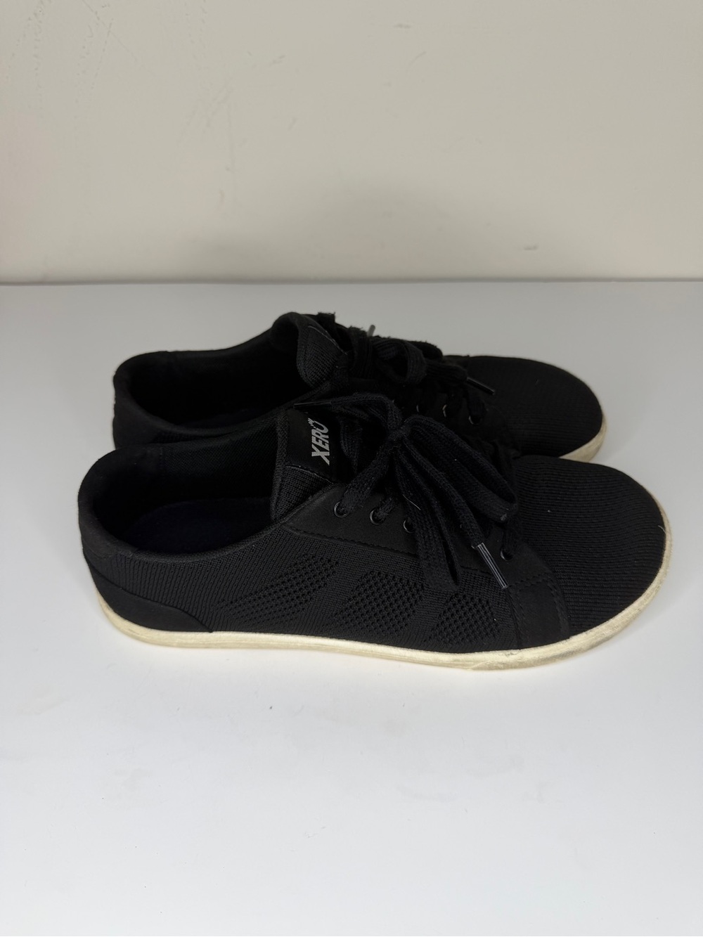 Xero Shoes Dillon Men’s Size 9.5 Black Lace Up Low Top Athletic Sneakers Casual
